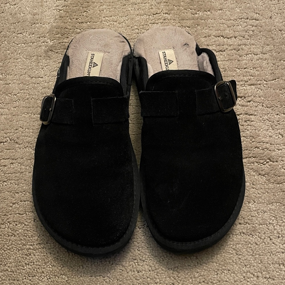 Staheekum Chelan Clogs